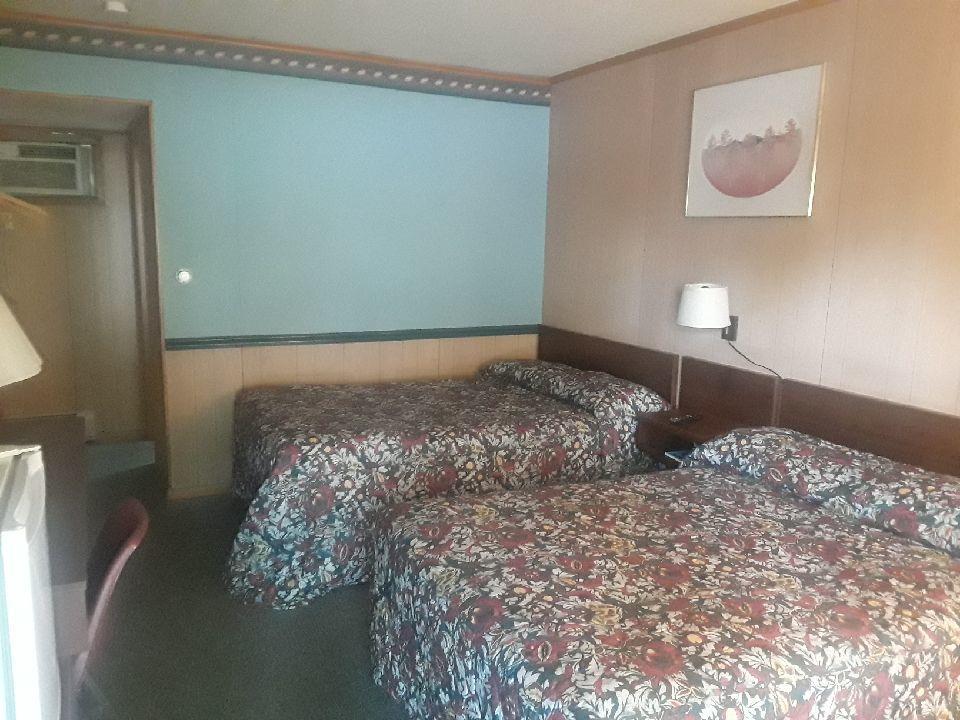 סנדוסקי Maples Motel מראה חיצוני תמונה