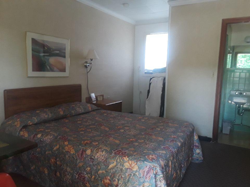 סנדוסקי Maples Motel מראה חיצוני תמונה