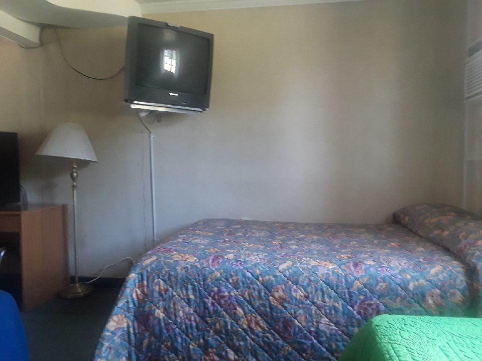 סנדוסקי Maples Motel מראה חיצוני תמונה
