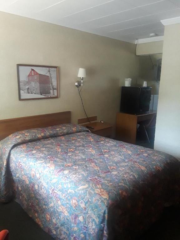 סנדוסקי Maples Motel מראה חיצוני תמונה